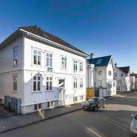 Private With Balcony In Daire